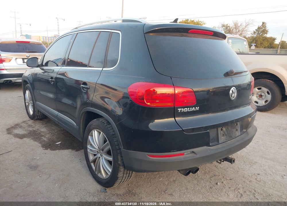 2012 VOLKSWAGEN TIGUAN SE VIN: WVGBV7AX8CW549098