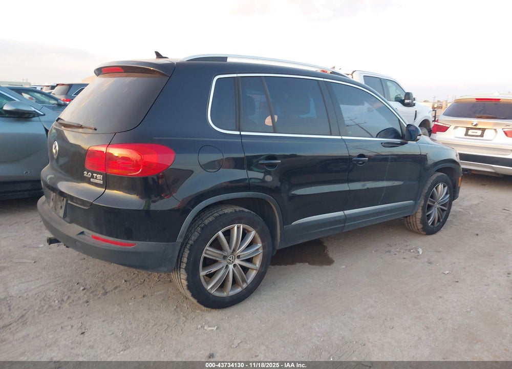 2012 VOLKSWAGEN TIGUAN SE VIN: WVGBV7AX8CW549098
