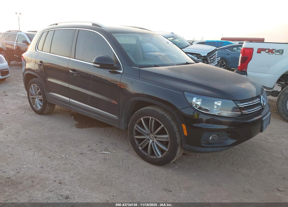 2012 VOLKSWAGEN TIGUAN SE VIN: WVGBV7AX8CW549098
