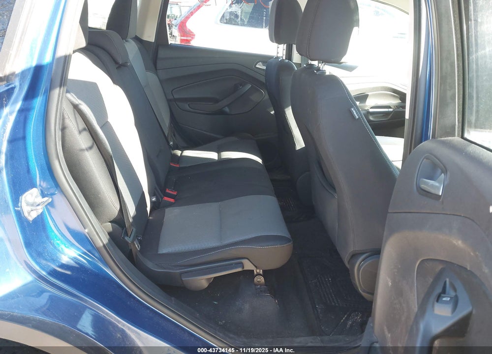 2017 FORD ESCAPE SE VIN: 1FMCU9GD2HUC96301