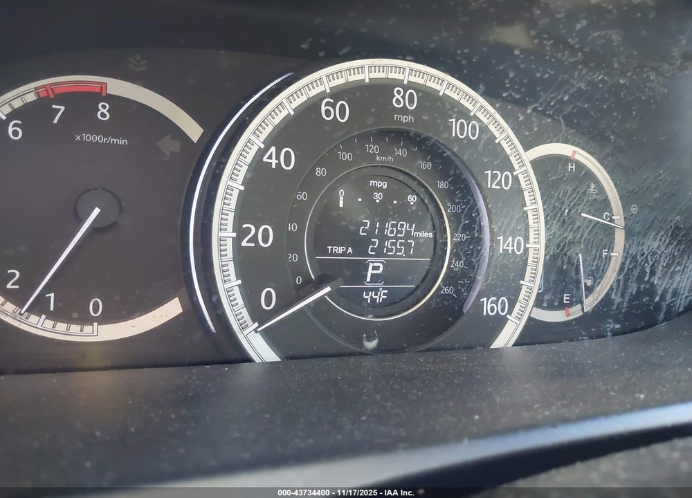 2013 HONDA ACCORD VIN: 1HGCR2F3XDA285064