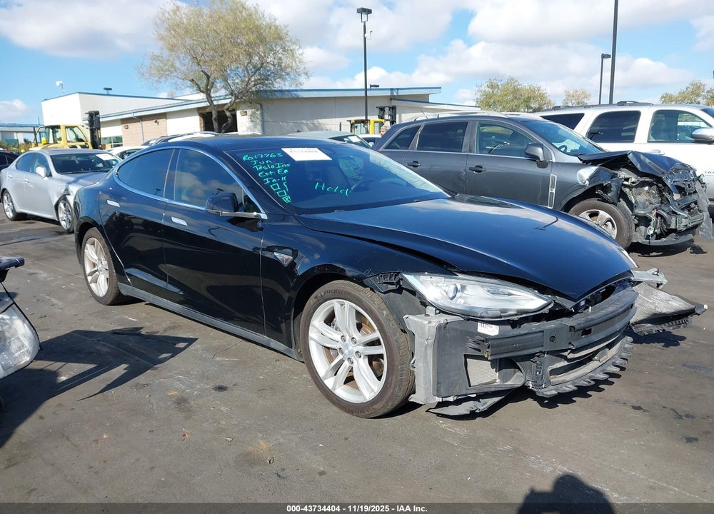 2016 TESLA MODEL S 60/70/75/85 VIN: 5YJSA1E11GF126473