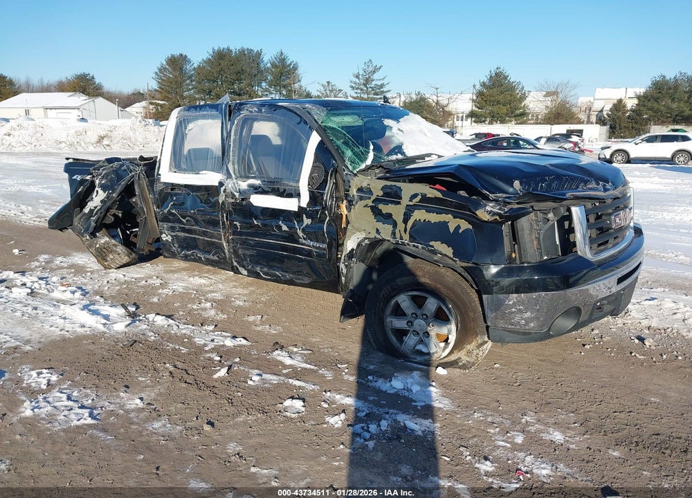 2011 GMC SIERRA 1500 SLE VIN: 3GTP2VE33BG240814
