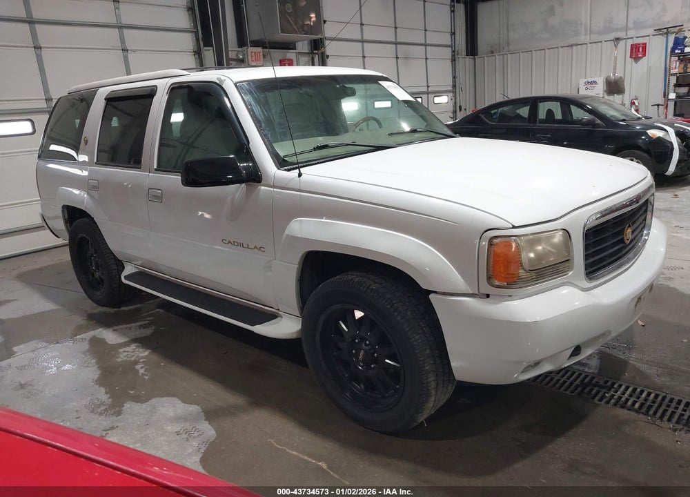 2000 CADILLAC ESCALADE STANDARD VIN: 1GYEK63RXYR206196