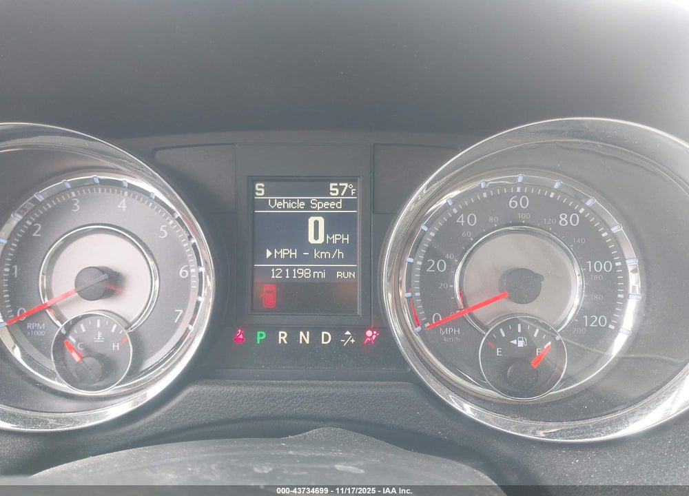 2013 CHRYSLER TOWN & COUNTRY TOURING VIN: 2C4RC1BG1DR697110