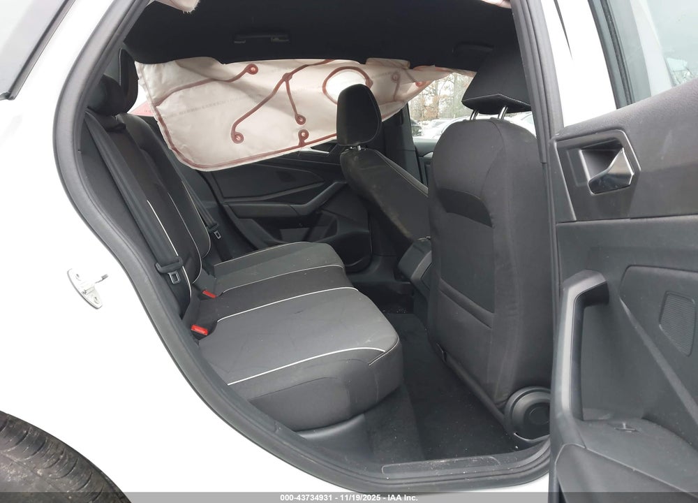 2025 VOLKSWAGEN JETTA VIN: 3VWBX7BU1SM010918