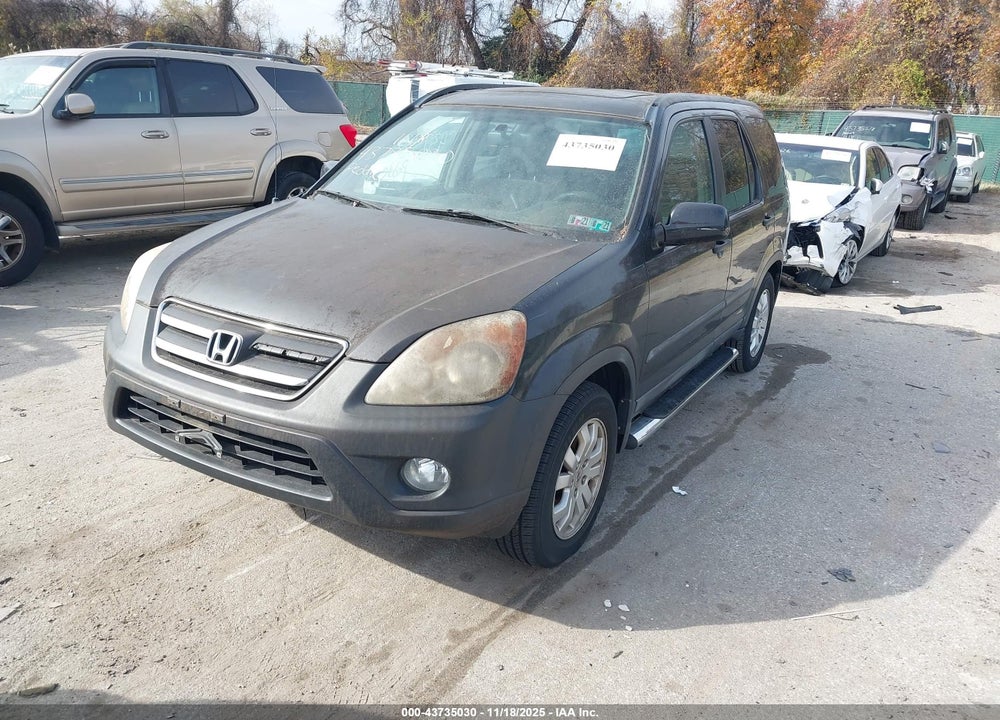 2005 HONDA CR-V EX VIN: SHSRD78815U328396