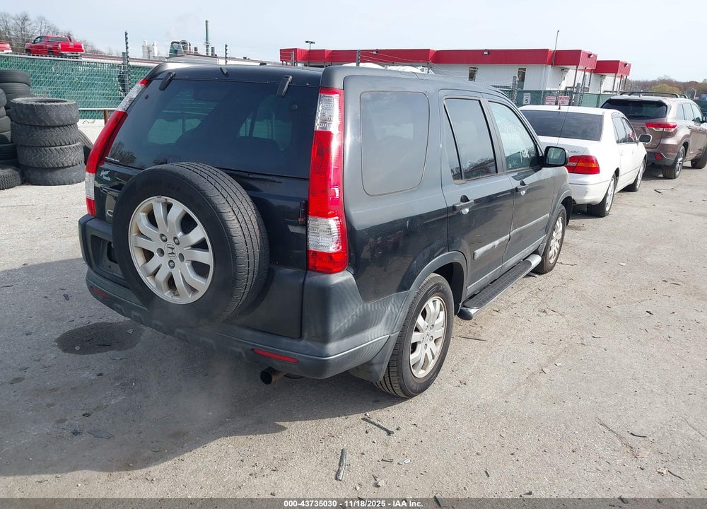 2005 HONDA CR-V EX VIN: SHSRD78815U328396