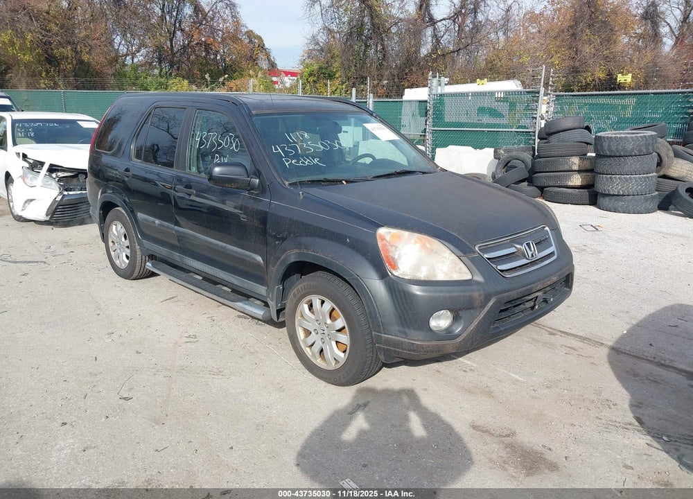 2005 HONDA CR-V EX VIN: SHSRD78815U328396