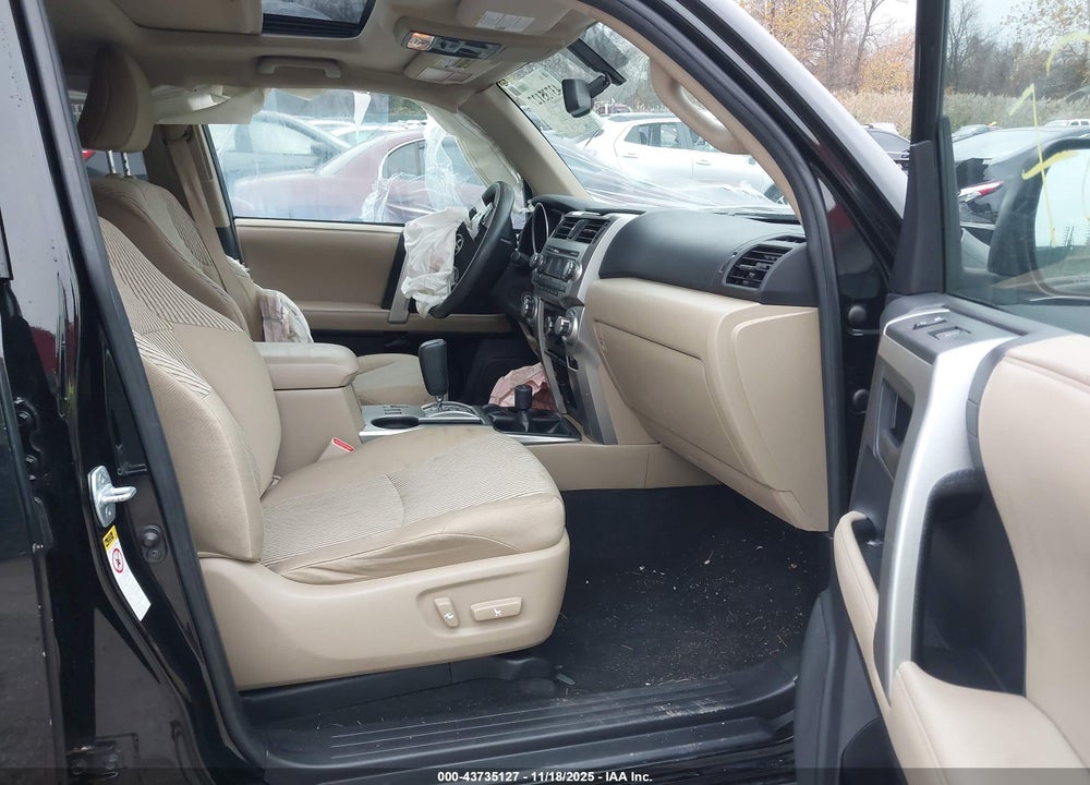 2011 TOYOTA 4RUNNER SR5 V6 VIN: JTEBU5JR0B5047361