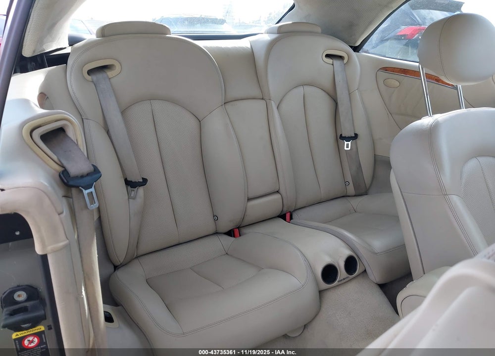 2005 MERCEDES-BENZ CLK 500 VIN: WDBTK75G05T049936