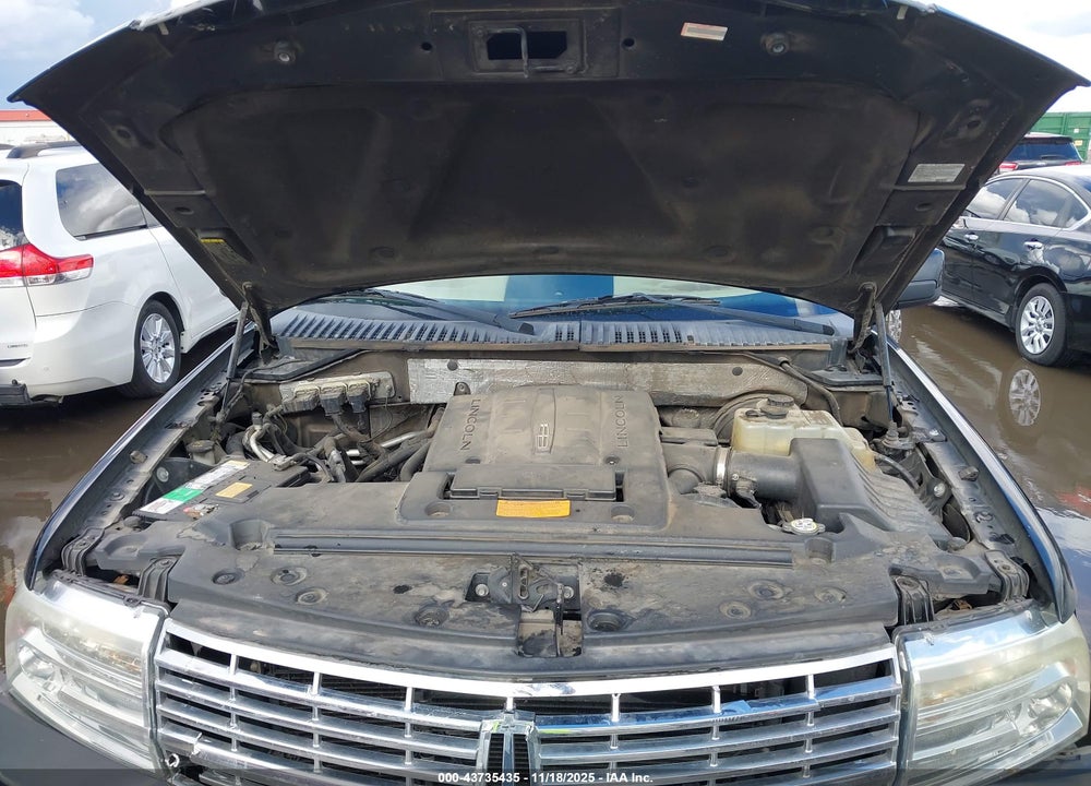 2009 LINCOLN NAVIGATOR VIN: 5LMFU275X9LJ00736
