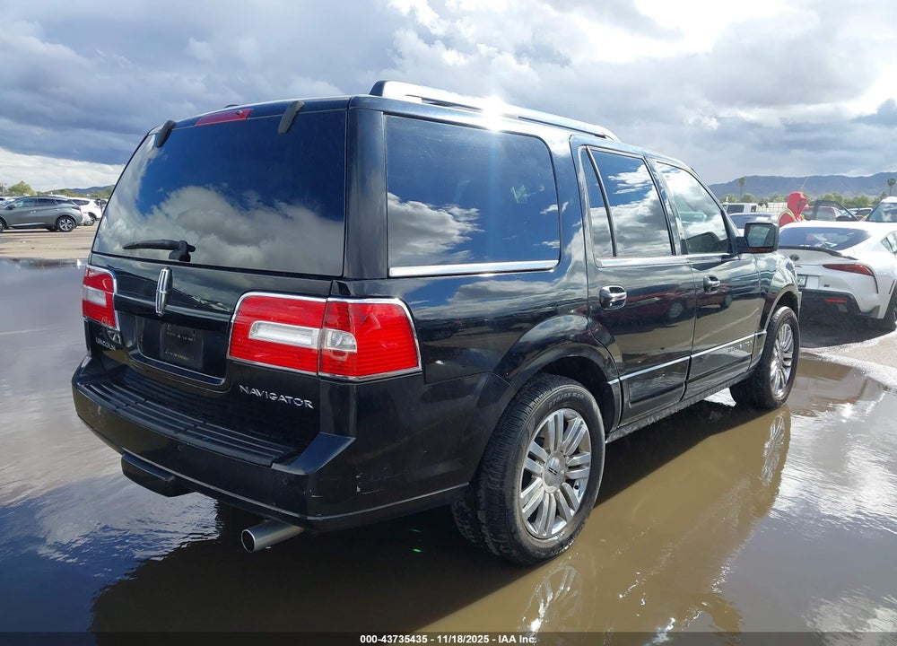 2009 LINCOLN NAVIGATOR VIN: 5LMFU275X9LJ00736