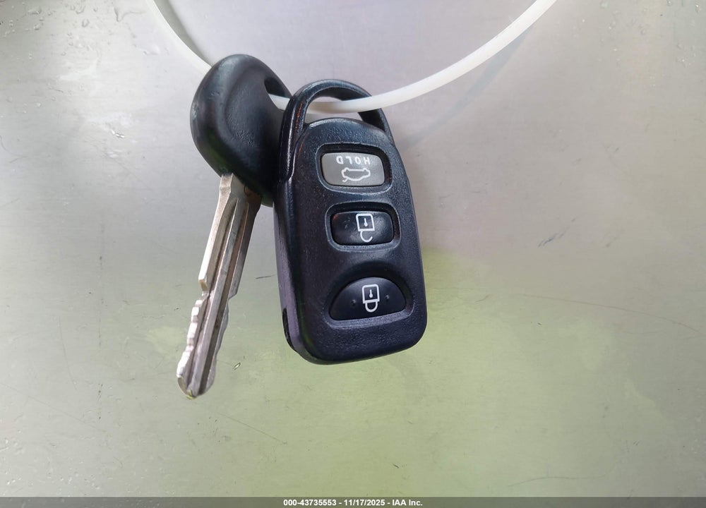 2015 HYUNDAI ELANTRA SE VIN: 5NPDH4AE4FH562085
