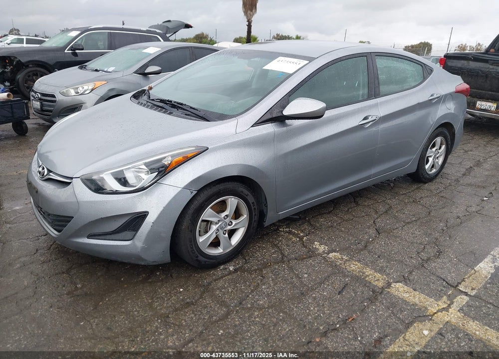 2015 HYUNDAI ELANTRA SE VIN: 5NPDH4AE4FH562085
