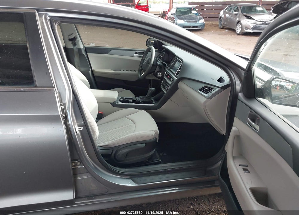 2018 HYUNDAI SONATA SE VIN: 5NPE24AF5JH673199