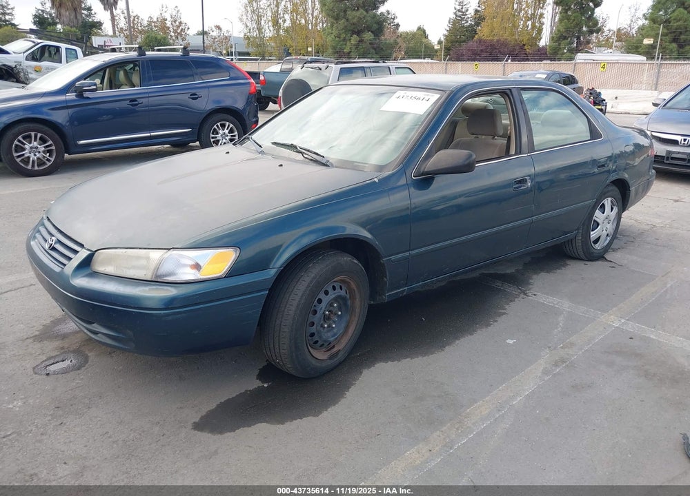 1997 TOYOTA CAMRY LE VIN: 4T1BG22K2VU108162