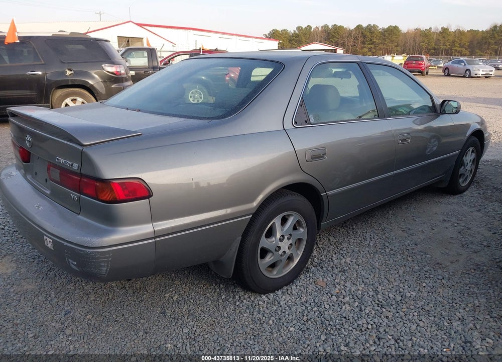 1998 TOYOTA CAMRY XLE V6 VIN: 4T1BF28K5WU041102