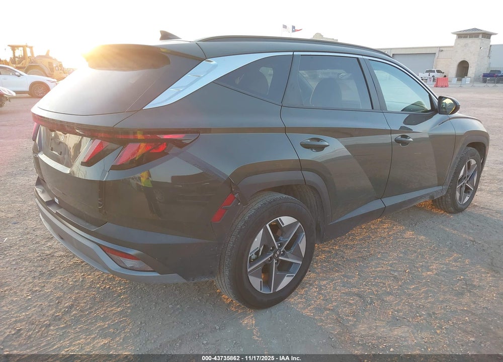 2025 HYUNDAI TUCSON SEL VIN: 5NMJB3DE7SH479526