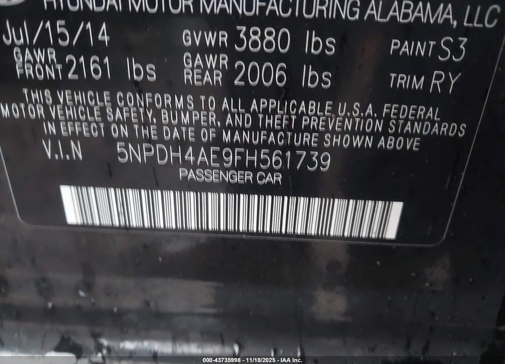 2015 HYUNDAI ELANTRA VIN: 5NPDH4AE9FH561739