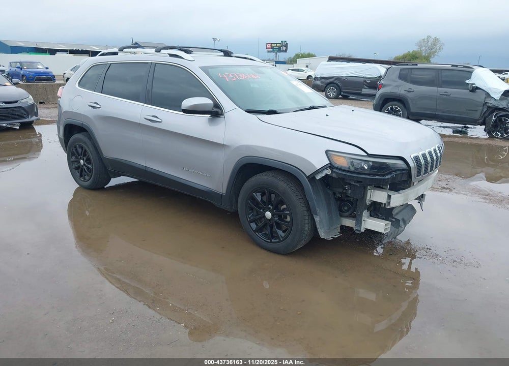 2019 JEEP CHEROKEE LATITUDE FWD VIN: 1C4PJLCB8KD428288