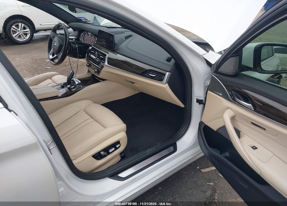 2017 BMW 540I VIN: WBAJE5C37HG914965