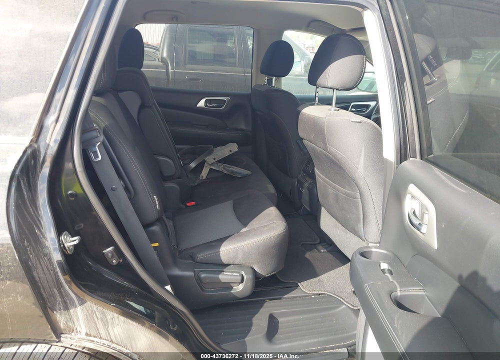 2020 NISSAN PATHFINDER S 2WD VIN: 5N1DR2AN9LC590386