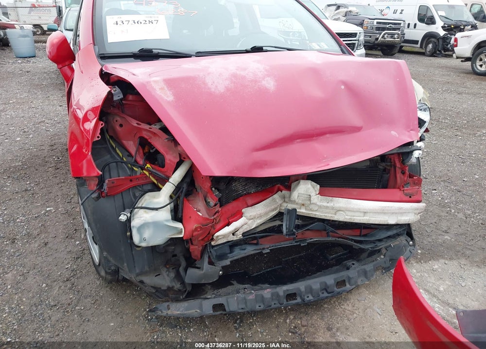 2008 HONDA FIT VIN: JHMGD384X8S045117