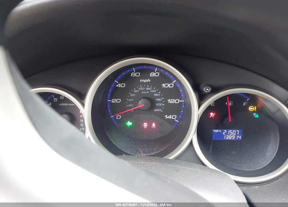 2008 HONDA FIT VIN: JHMGD384X8S045117