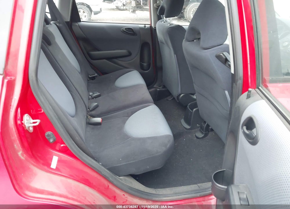 2008 HONDA FIT VIN: JHMGD384X8S045117
