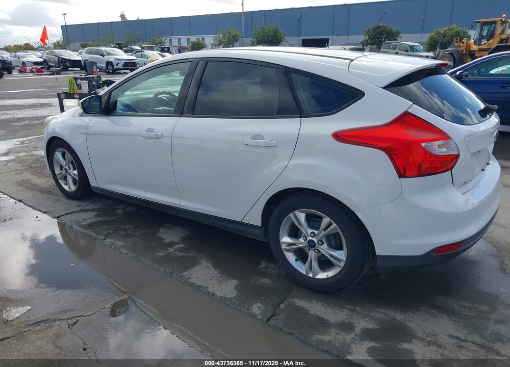 2014 FORD FOCUS SE VIN: 1FADP3K24EL260748