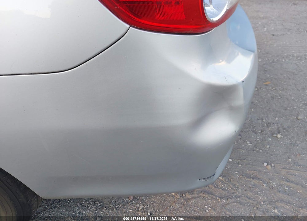 2011 TOYOTA COROLLA LE VIN: JTDBU4EE1BJ091737