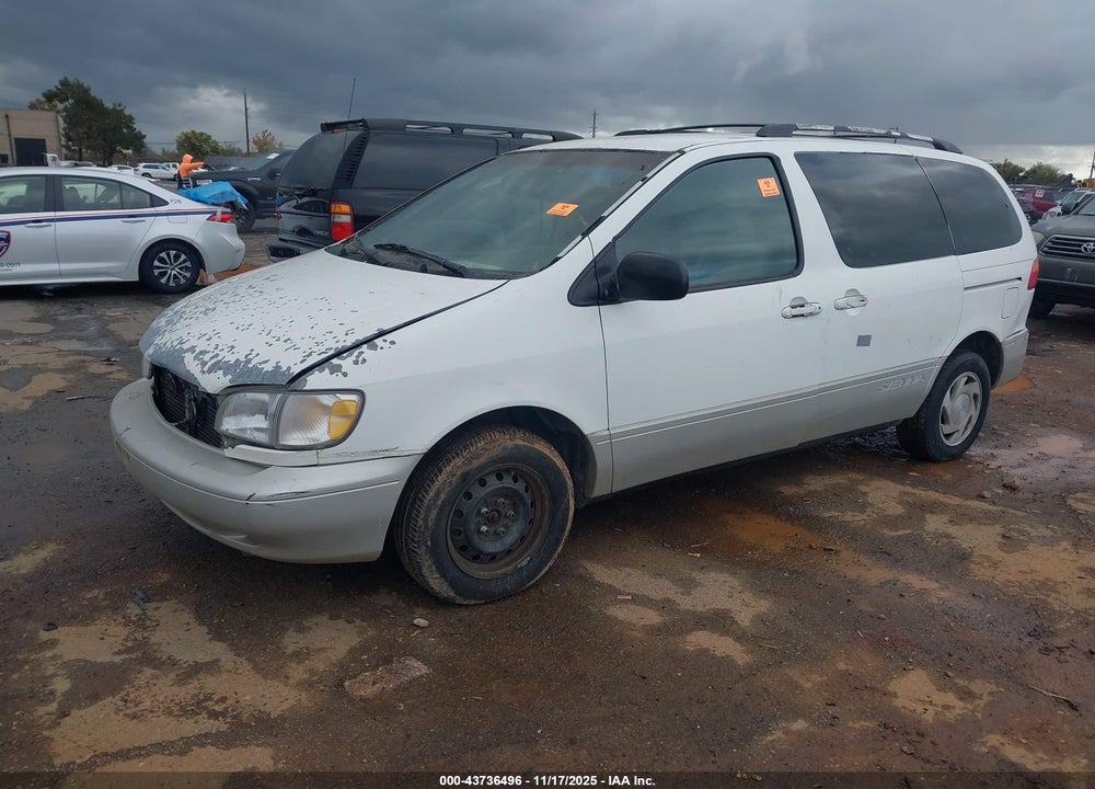2000 TOYOTA SIENNA XLE VIN: 4T3ZF13C6YU171909