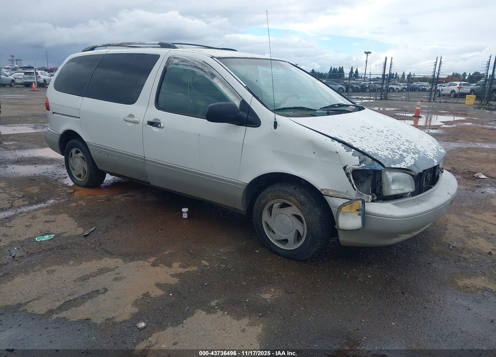 2000 TOYOTA SIENNA XLE VIN: 4T3ZF13C6YU171909