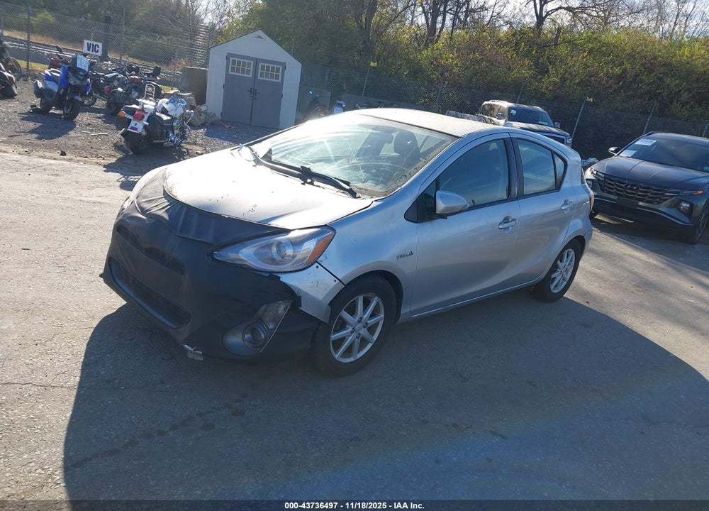 2015 TOYOTA PRIUS C THREE VIN: JTDKDTB37F1580937
