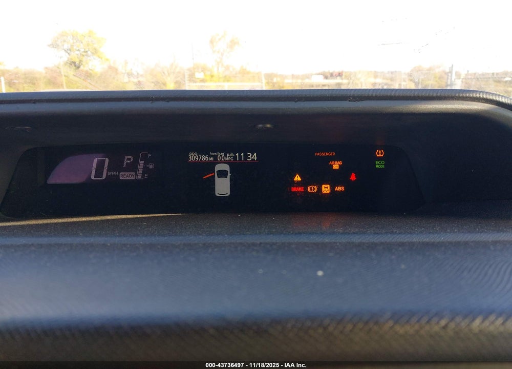 2015 TOYOTA PRIUS C THREE VIN: JTDKDTB37F1580937