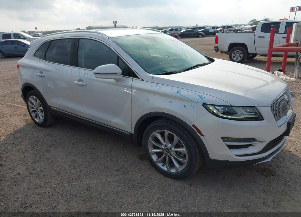 2019 LINCOLN MKC SELECT VIN: 5LMCJ2C91KUL27818