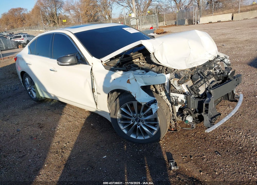 2018 INFINITI Q50 3.0T LUXE VIN: JN1EV7AR4JM443276