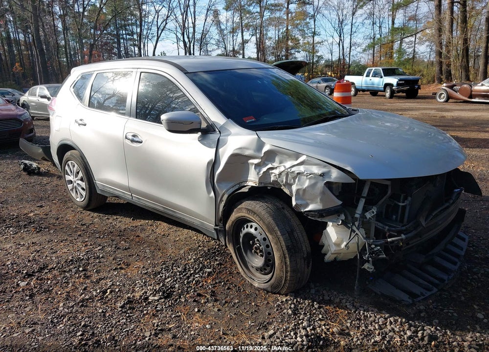 2015 NISSAN ROGUE S VIN: 5N1AT2ML6FC867417
