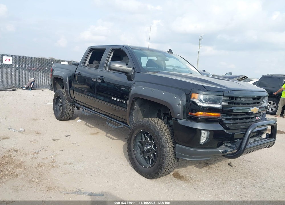 2016 CHEVROLET SILVERADO 1500 2LT VIN: 3GCUKREC7GG231616