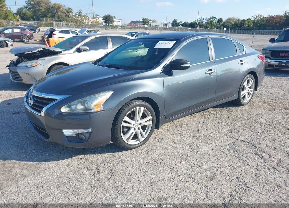 2013 NISSAN ALTIMA 3.5 SV VIN: 1N4BL3AP0DN560936