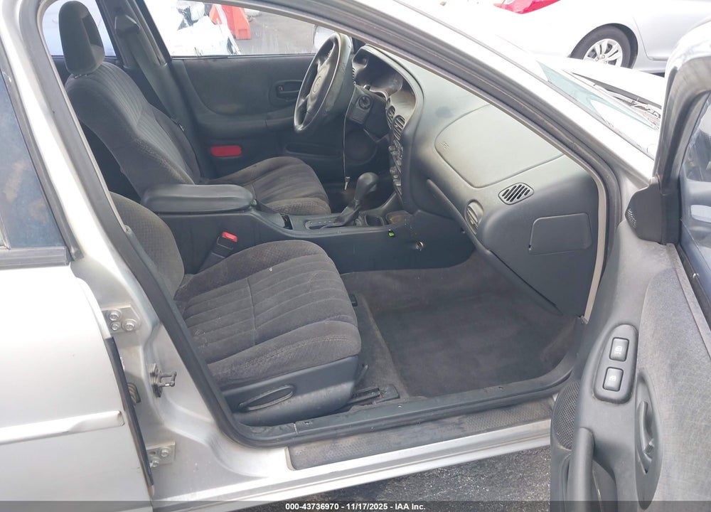 2001 PONTIAC GRAND PRIX SE VIN: 1G2WK52J11F216496
