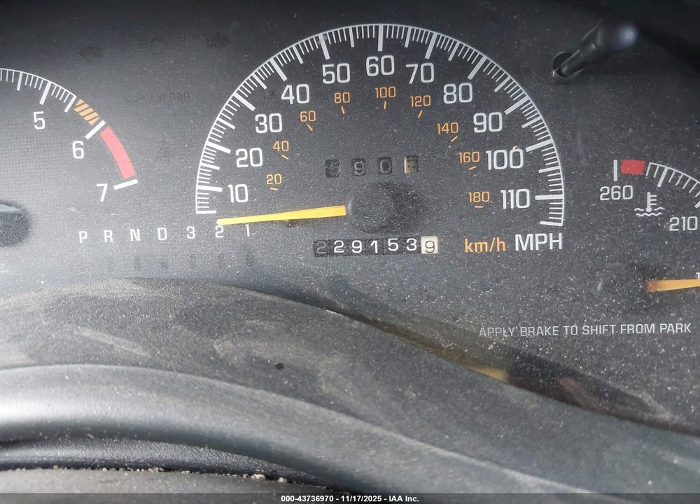 2001 PONTIAC GRAND PRIX SE VIN: 1G2WK52J11F216496
