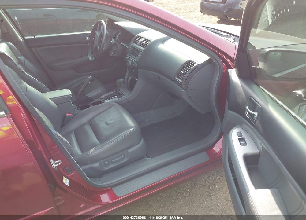 2006 HONDA ACCORD 3.0 EX VIN: 1HGCM665X6A045393
