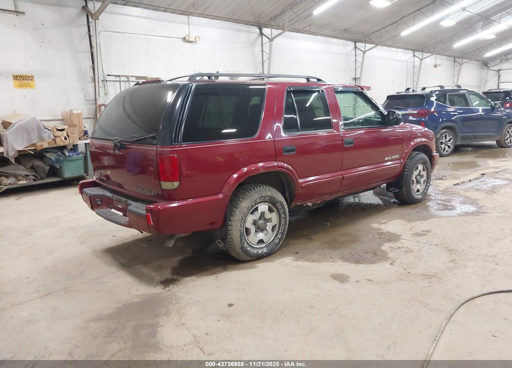 2003 CHEVROLET BLAZER LS VIN: 1GNDT13X23K181853