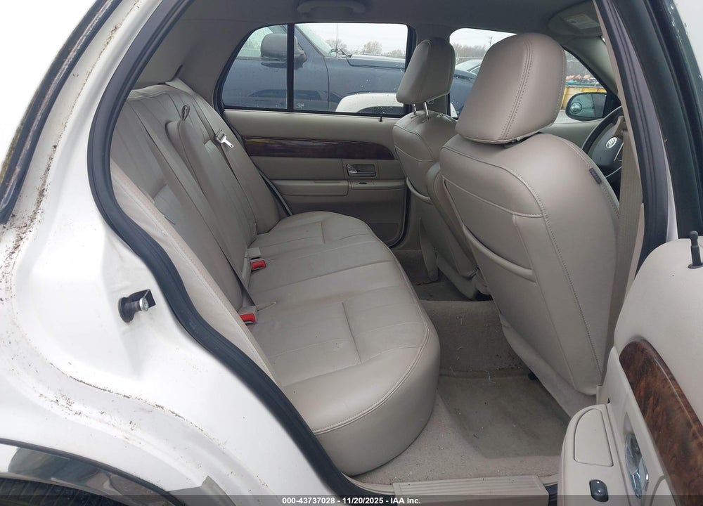 2008 MERCURY GRAND MARQUIS VIN: 2MEHM75VX8X614974