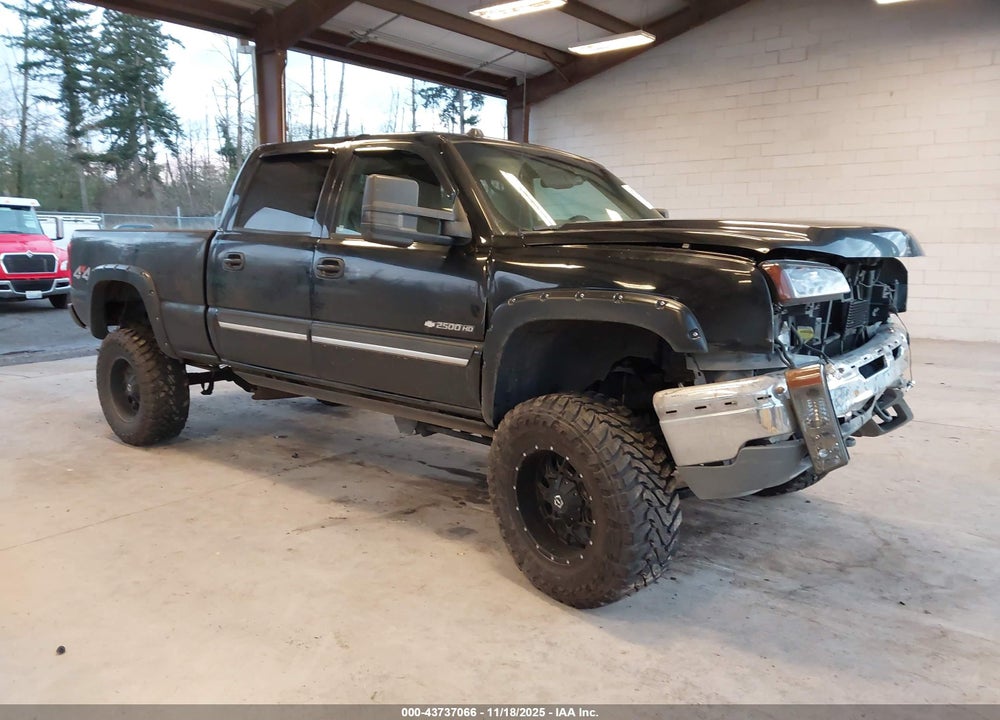 2005 CHEVROLET SILVERADO 2500HD LS VIN: 1GCHK23U55F805763