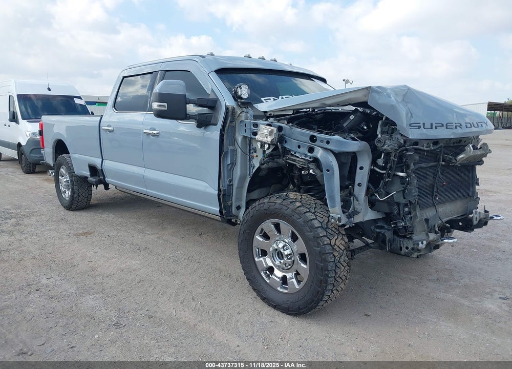 2024 FORD F-350 KING RANCH VIN: 1FT8W3BT6REF35117