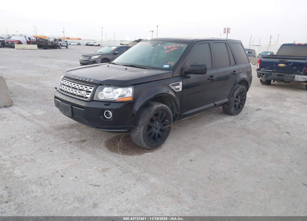 2013 LAND ROVER LR2 VIN: SALFR2BG8DH365645