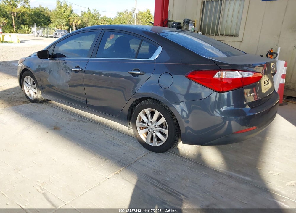 2015 KIA FORTE EX VIN: KNAFX4A88F5380103